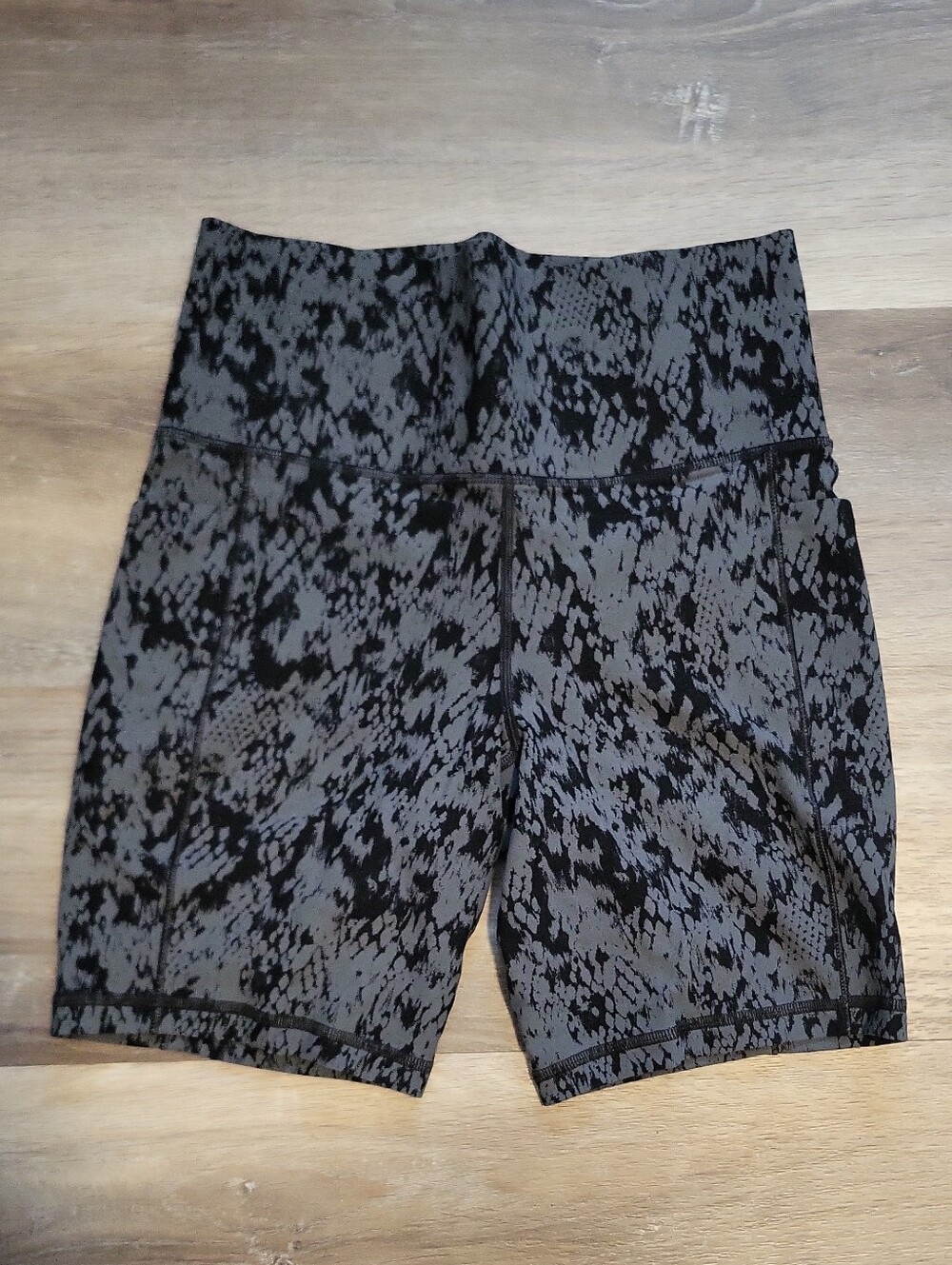 Athleta Black and Gray Snake Patterned High-Rise Bike Shorts